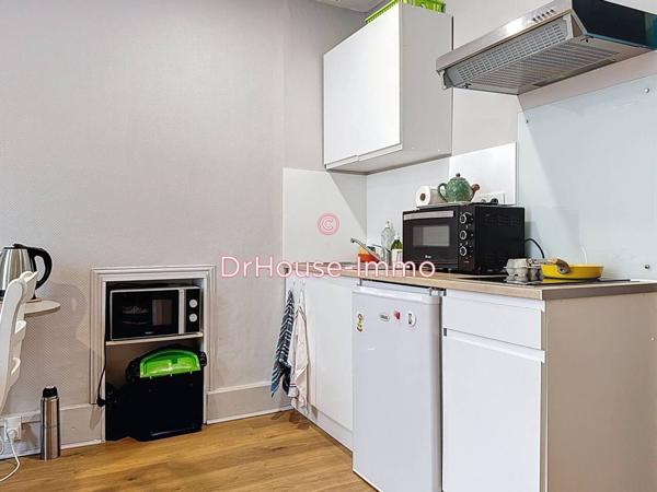 Immeuble à vendre 8 pièces de 246 m²