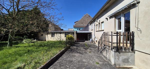 Maison 4 pièces 164 m², jardin, garage, cave