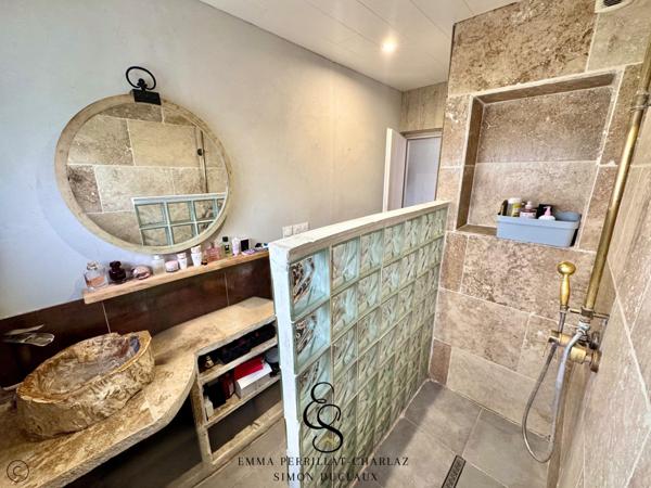 Un espace de vie modulable, à l’intérieur comme à l’extérieur, pour toute la famille