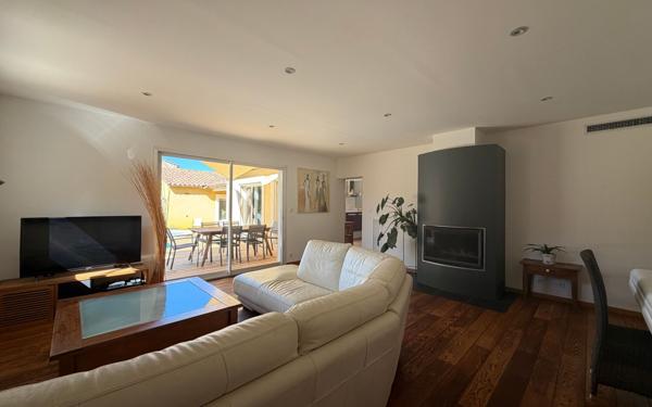 Maison à vendre    5 pièces •  Morières-lès-Avignon