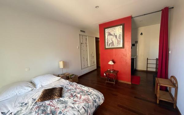 Maison à vendre    5 pièces •  Morières-lès-Avignon