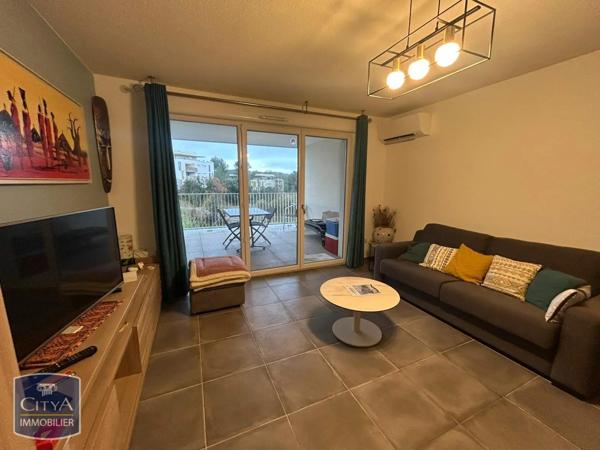 Appartement à louer 2 pièces 52.32m²