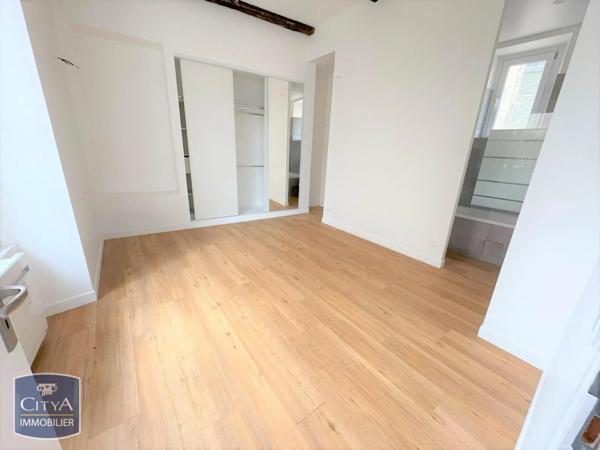 Appartement à louer 3 pièces 61.98m² Laon (02000)