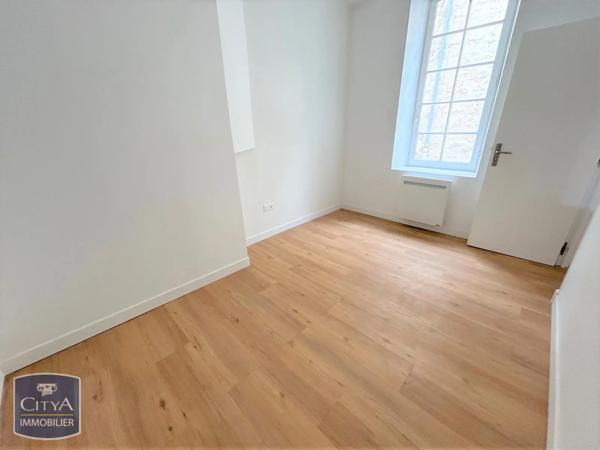 Appartement à louer 3 pièces 61.98m² Laon (02000)
