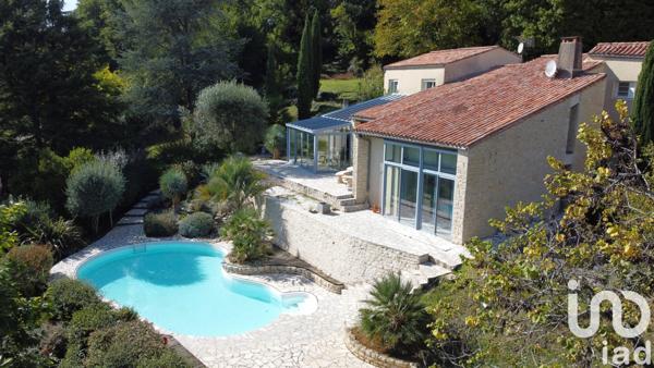 Maison à vendre 10 pièces 288 m² Fontenay-le-Comte