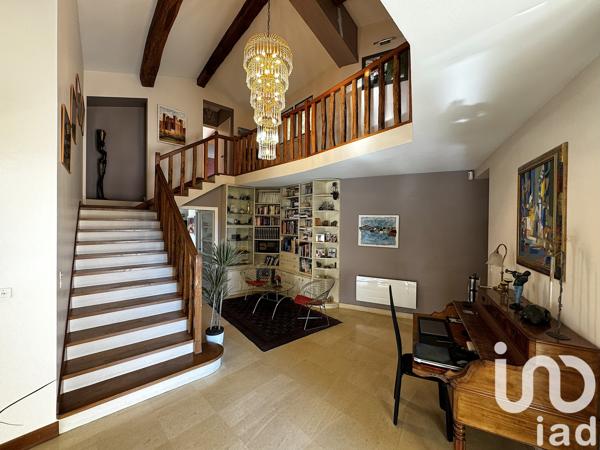 Maison à vendre 10 pièces 288 m² Fontenay-le-Comte