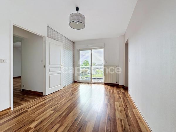 Maison 88 m2, 3 chambres, garage et jardin