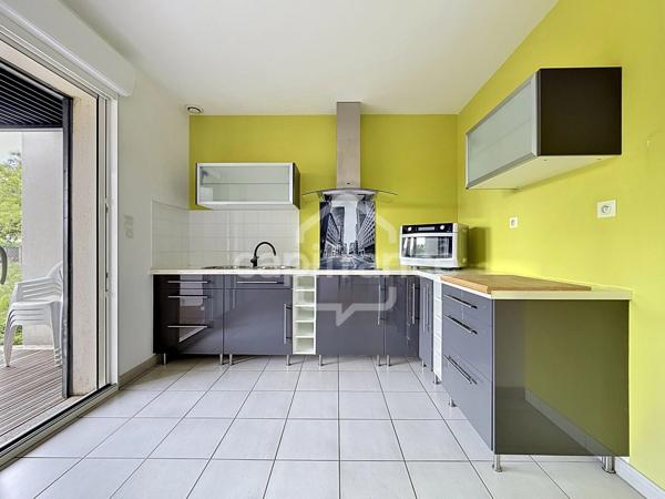 Maison 88 m2, 3 chambres, garage et jardin