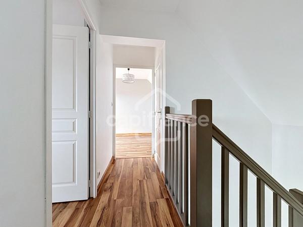 Maison 88 m2, 3 chambres, garage et jardin