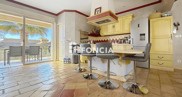 À vendre Appartement 4 pièces 90.82 m² - Sommières 30250
