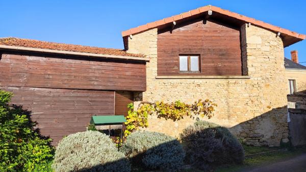 Maison de caractère-135 m2-Terrain-Brion près Thouet (79)
