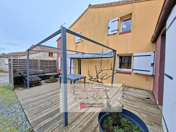 A VENDRE en EXCLUSIVITE au Boupère- Maison de 82 m2 avec 2 chambres sur un terrain de 139 m2 env
