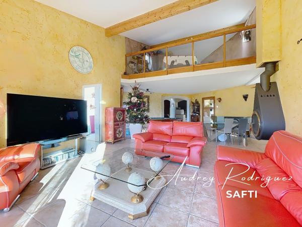 Maison d’Architecte spacieuse et élégante