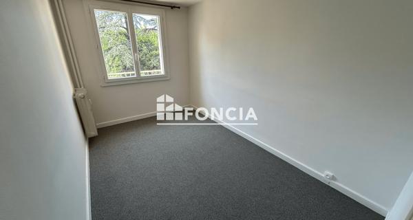 Location Appartement 3 pièces 62 m² - Valence 26000