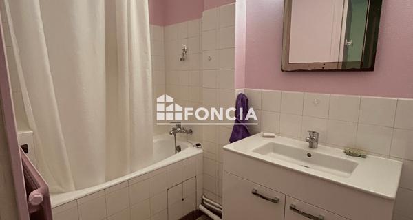 Location Appartement 3 pièces 62 m² - Valence 26000