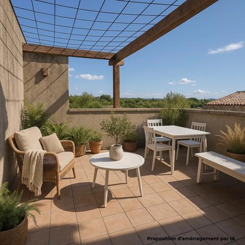 T4 en duplex de 92 m2 au centre de Bourg-Saint-Andéol
