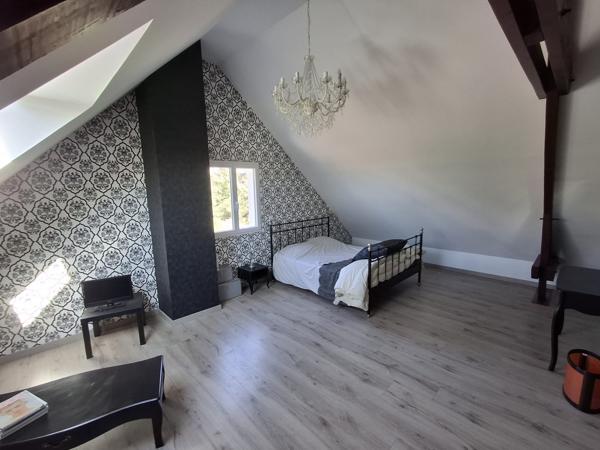 À vendre - Maison bourgeoise, 8 pièces située à Tours (37000)