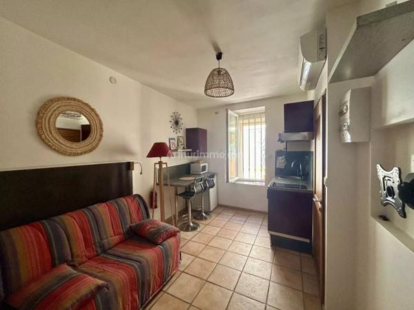 Location                                                      Studio
                        
                     1 pièces                      15 m2                     à Martigues
