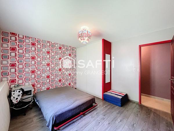 TRES BELLE MAISON FAMILIALE 142 m2, 4CHAMBRES