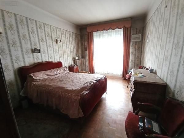 Local mixte (Pro/Hab) à vendre à Condé-en-Normandie dans le Calvados (14110), ref : 14085-3663