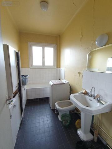 Local mixte (Pro/Hab) à vendre à Condé-en-Normandie dans le Calvados (14110), ref : 14085-3663
