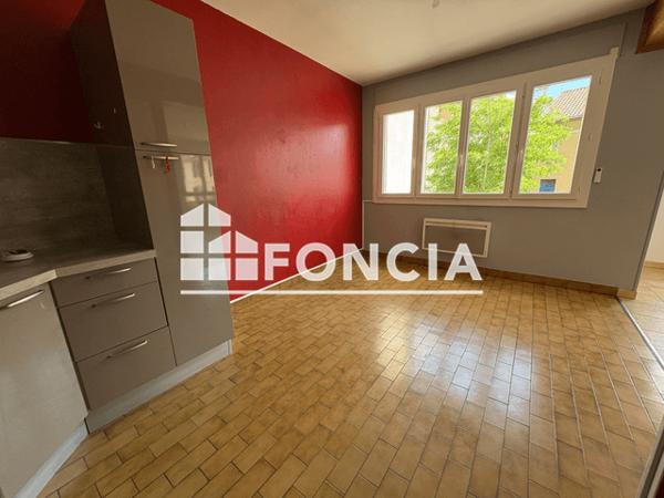 Location Appartement 2 pièces 63.07 m² - 51 RUE DE JARLARD Albi 81000