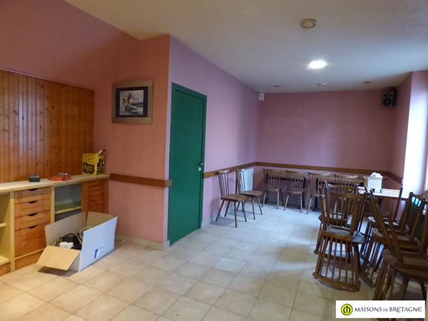 29380 bannalec Bannalec, immeuble avec appartement et commerce