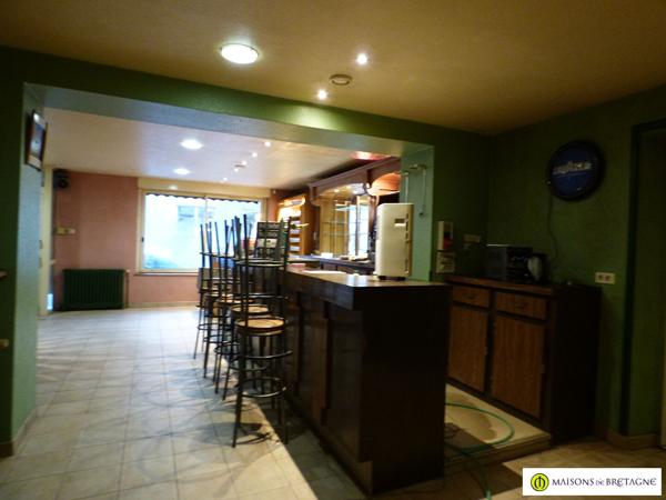 29380 bannalec Bannalec, immeuble avec appartement et commerce