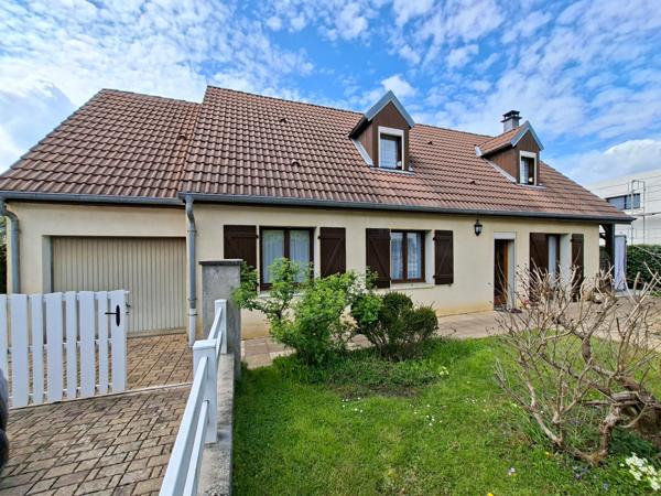 District pavillon de 143 m² habitables !
