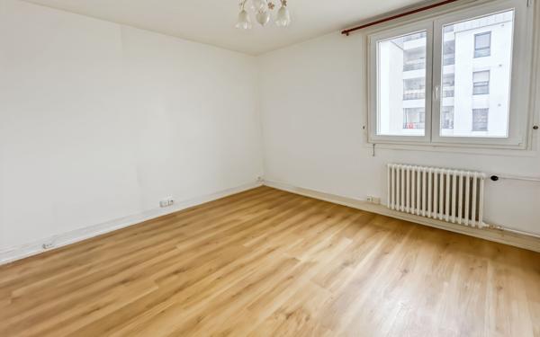 Appartement à vendre    4 pièces • 77,81 m2 Valence