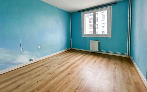 Appartement à vendre    4 pièces • 77,81 m2 Valence