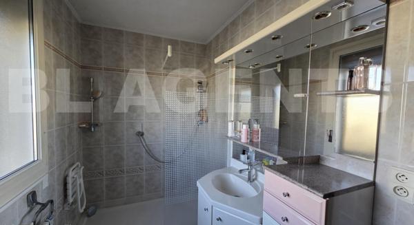 Maison de 97m²  T5 - lameilhé