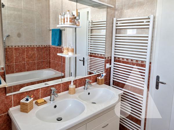 Maison 5 pièces 129.48 m2