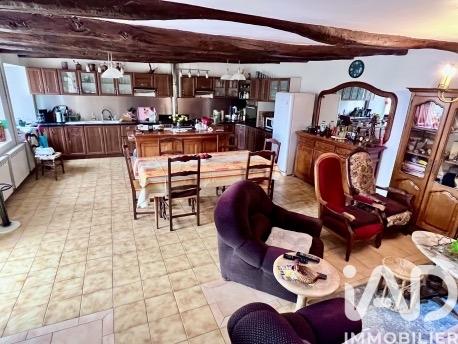 Maison à vendre 4 pièces 127 m² Grâce-Uzel