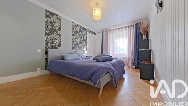 Maison à vendre 6 pièces 186,43 m² Les Rousses
