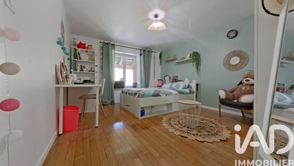 Maison à vendre 6 pièces 186,43 m² Les Rousses