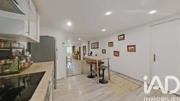 Maison à vendre 6 pièces 186,43 m² Les Rousses