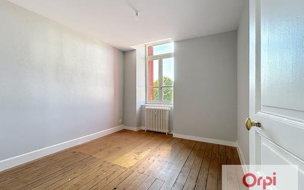 Appartement à louer    4 pièces • 112,07 m2 Treignat