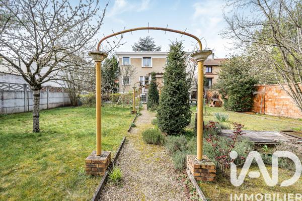 Maison à vendre 7 pièces 140 m² Colombes