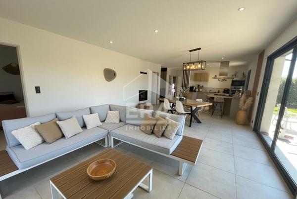 Charmante villa Mazan avec terrain et piscine