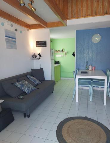 Pavillon proche lagune