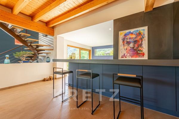 VILLA CONTEMPORAINE AVEC VUE PANORAMIQUE SUR LE LAC D’ANNECY - 4 SUITES - T2 - PISCINE - GARAGE