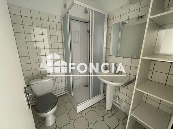 Location Studio 28.98 m² - 9 RUE COURBET Nancy 54000