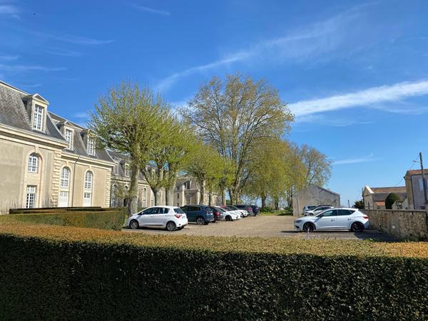 Appartement 3 pièces 65 m² - Résidence de caractère avec parking et ascenseur
