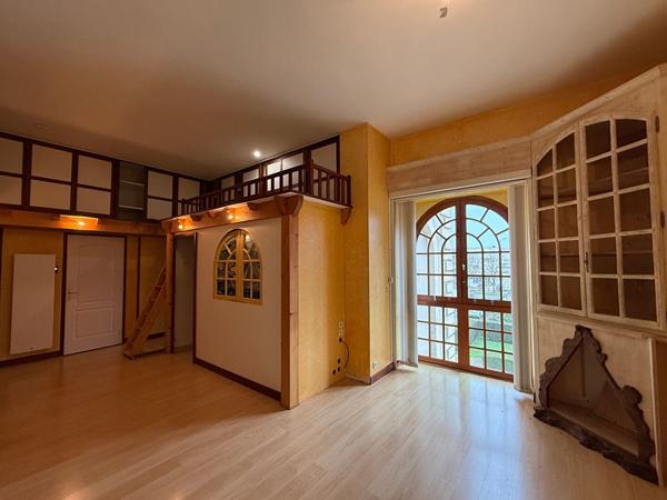 Appartement 3 pièces 65 m² - Résidence de caractère avec parking et ascenseur
