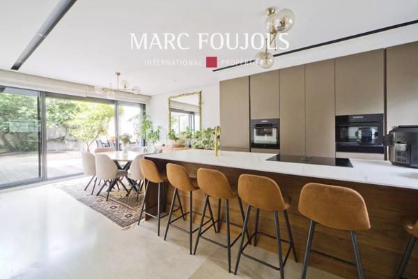 Courbevoie – maison contemporaine en parfait état avec terrasse et jardin