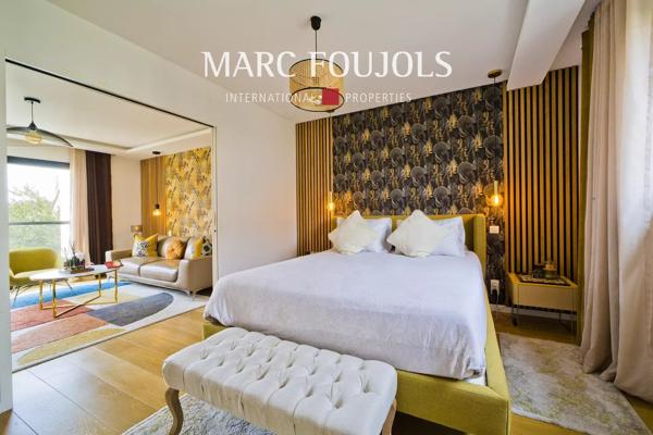 Courbevoie – maison contemporaine en parfait état avec terrasse et jardin