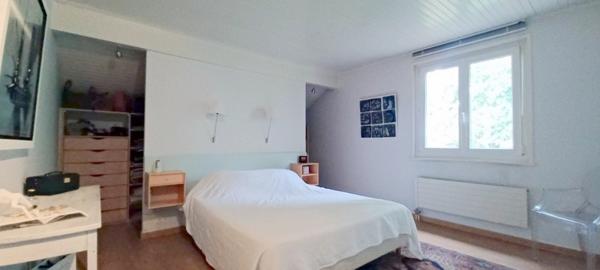PRÉVESSIN-MOËNS – T4 150 m² avec terrasse 20 m² – Dernier étage PRÉVESSIN-MOËNS – T4 150 m² avec terrasse 20 m² – Dernier étage – Parking sous-sol – 2 caves