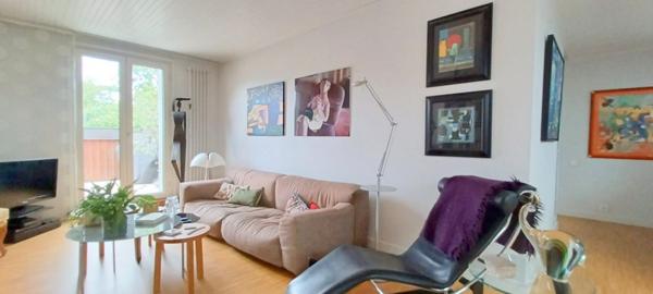PRÉVESSIN-MOËNS – T4 150 m² avec terrasse 20 m² – Dernier étage PRÉVESSIN-MOËNS – T4 150 m² avec terrasse 20 m² – Dernier étage – Parking sous-sol – 2 caves