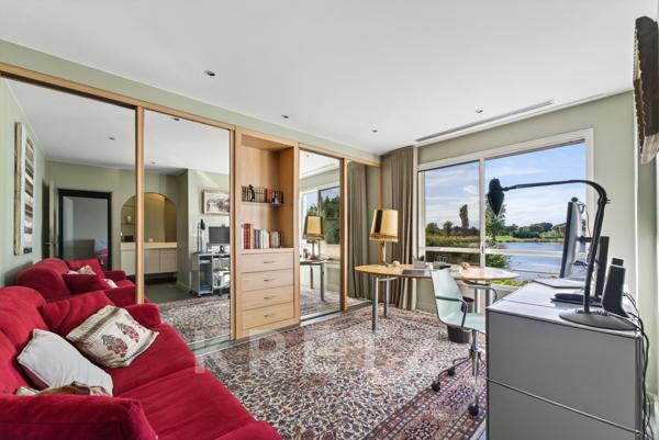 Villa Californienne d'exception en première ligne du Golf de la Grande Motte